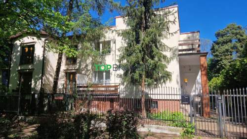 9-pokojowy dom w Starym Aninie, 2 balkony, garaż
