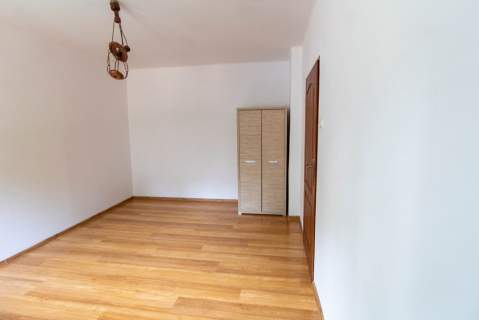 Solarnia- mieszkanie o pow. 52m2 w sercu lasu
