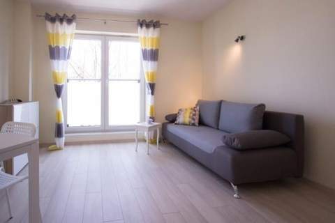 Cicha kawalerka w apartamentowcu - Pograniczna 26