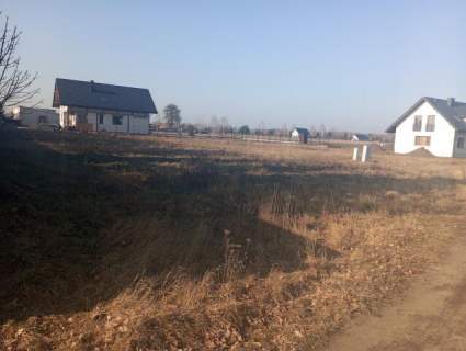 Działka budowlana z WZ,1km od granicy z Pilawą,