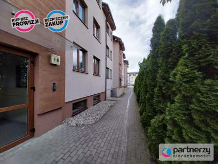 3-pokojowe, 65 m z balkonem i miejscem w hali