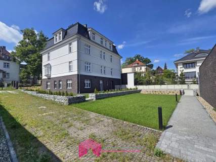 Apartament klasy premium w odrestaurowanej willi