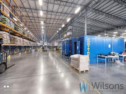 Hala 4.410 m2 S8 0%