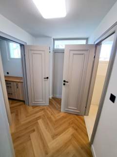 -ŚWIEŻO PO REMONCIE-MED.MIEJSKIE-BALKON 4m2-ZIELEŃ