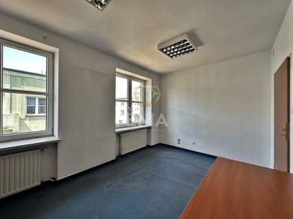 Lokal użytkowy w centrum 127 m2.