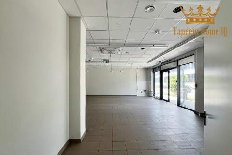 Do wynajecia lokal narożny 98,75m2, parter, Miasteczko Wilanów.