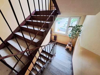 -ROZKŁAD-ŚWIEŻO PO REMONCIE-CO.MIEJSKIE-BALKON 7m2