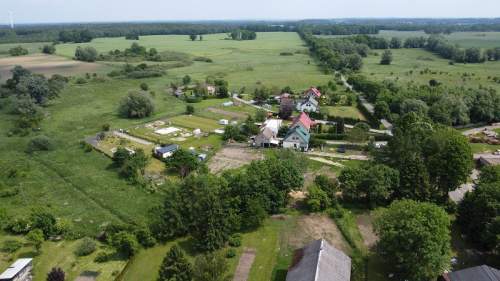 Działki budowlane z warunkami zabudowy dom jednorodzinny / b