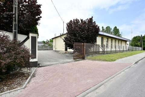 Lokal 168 m z ogrodzonym terenem   Koniecpol