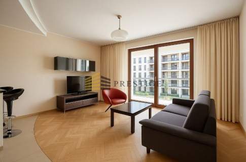 Ekskluzywny Apartament z Prywatnym Patio Prestiż