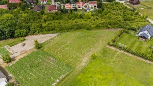 Na sprzedaż działka budowlana 2 146 m Bronisławów