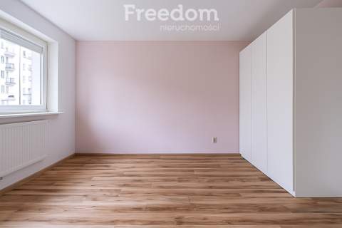 2 pokoje na Skoroszach Garaż Balkon Parter