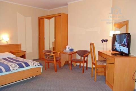 Pracujący Hotel i Bungalow - 700m od Plaży 