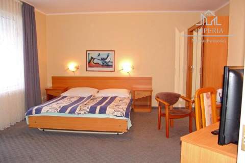 Pracujący Hotel i Bungalow - 700m od Plaży 