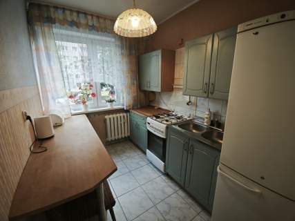 Mieszkanie 4 pok. na sprzedaż - 77,83m2