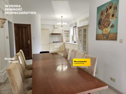 Elegancki dom wolnostojący Wawer do wejścia