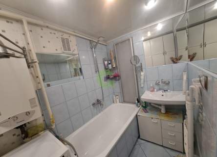 Nietuzinkowe mieszkanie na strychu   47 m , Raków