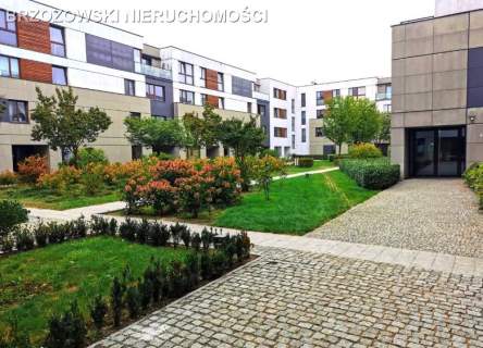 Miasteczko Wilanów, 80,35 m2, 3 pokoje, 2010 r.