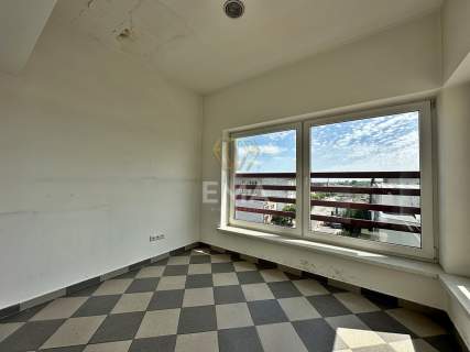 Lokal użytkowy w centrum 79m2