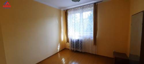 DOM W ZABUDOWIE BLIŹNIACZEJ 800 METRÓW OD CENTRUM 