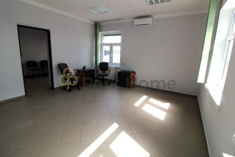 Lokal użytkowy 70 m2 w świetnej lokalizacji 