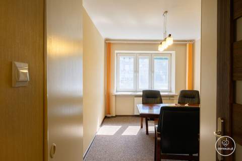 ŚRÓDMIEŚCIE KAMIENICA 3 POKOJE 49m2 BALKON