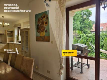 Elegancki dom wolnostojący Wawer do wejścia