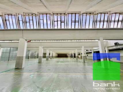 Górna - hala na parterze 3080 m2 ul. Senatorska