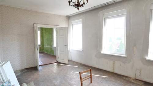 Na sprzedaż pierwsze piętro kamienicy