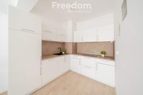 Apartament - 300 m od morza
