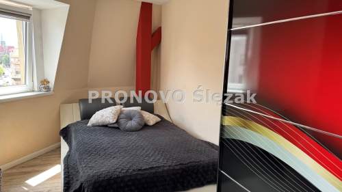 Klimatyczne 55m z widokiem na Ostrów Tumski.