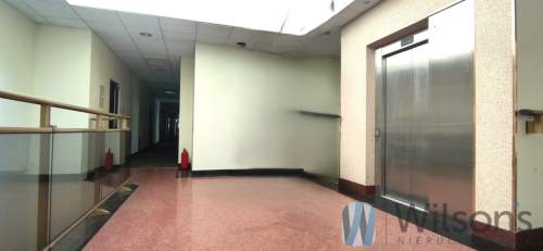 Budynek biurowo-usługowy z recepcją 1680 m2 0%