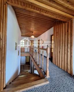 Połowa domu 240m2/8 pokoi/ Krynica Morska