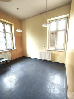 Lokal Komercyjny Zakopiańska 79 m2 media w cenie