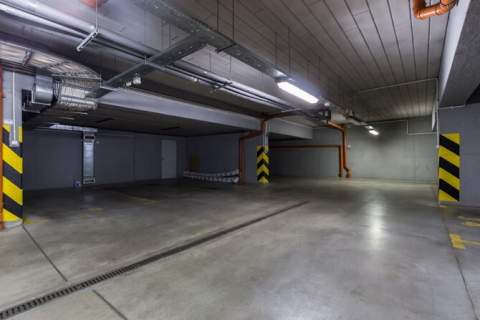 2 pokoje z balkonem i mp., Legionów 61