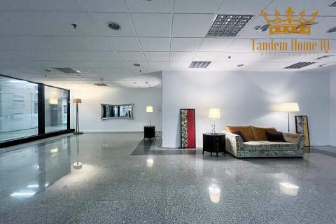 Lokal do wynajęcia 99m2, zaplecze 35m2 w pasażu, Śródmieście