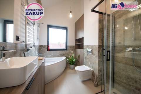 Apartamentowiec w Ostrowie - tylko 1,5km do plaży 