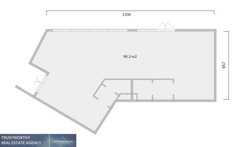 Lokal pod usługi/handel/biuro blisko centrum.