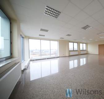 Hala 3.000 m2 1.460 m biuro działka 8.230 m2