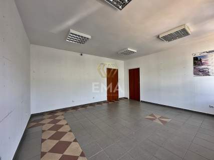 Lokal użytkowy w centrum 127 m2.