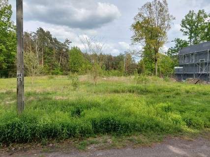Działka budowlana 1049 m2 w Zakręcie