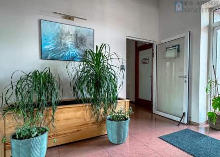 c.o. miejskie parking winda klimatyzacja