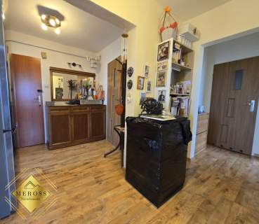 Raków / 3 pokoje / duży balkon / po remoncie