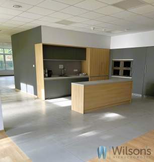 Duży lokal z ogródkiem 272 m2 dwa wejścia