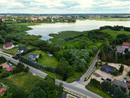Działka z pierwszą linią brzegową na Mazurach