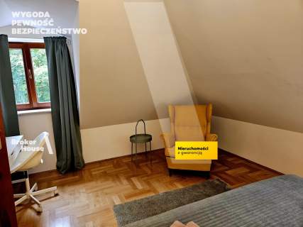 Elegancki dom wolnostojący Wawer do wejścia