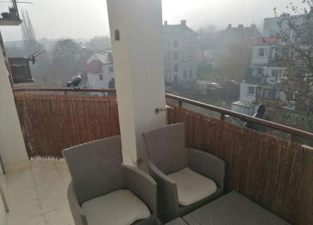 3 pokoje, 64.90m2, duży balkon, III piętro, Os.Asnyka