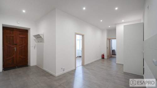 BIURO-PODZIAŁ NA GABINETY-ŚRÓDMIEŚCIE-110 m2