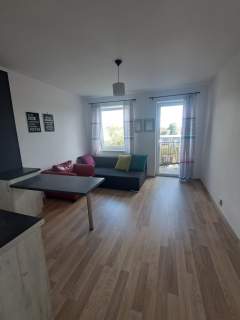 2 pokoje, 33m2 balkon, IV piętro, Centrum