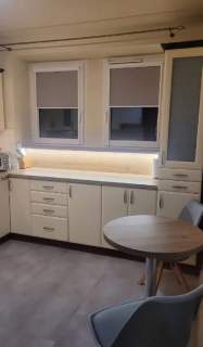 3 pokoje, 64.90m2, duży balkon, III piętro, Os.Asnyka